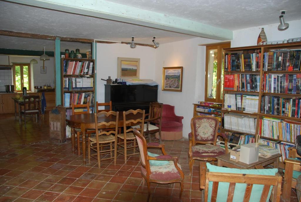 Chambres D'Hotes Le Chintre Queyssel Buitenkant foto